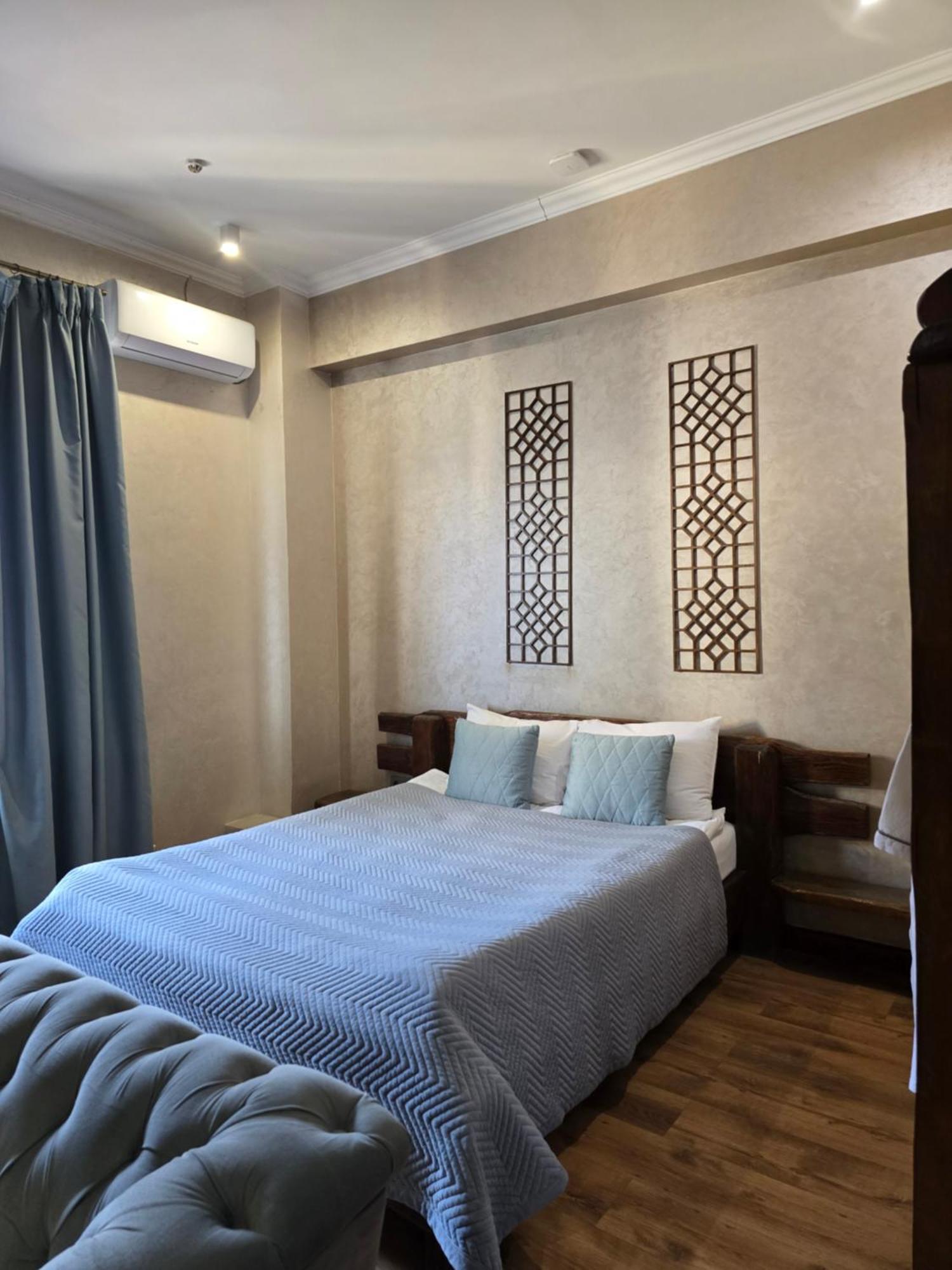 Saraishyq Hotel Almatî Exterior foto